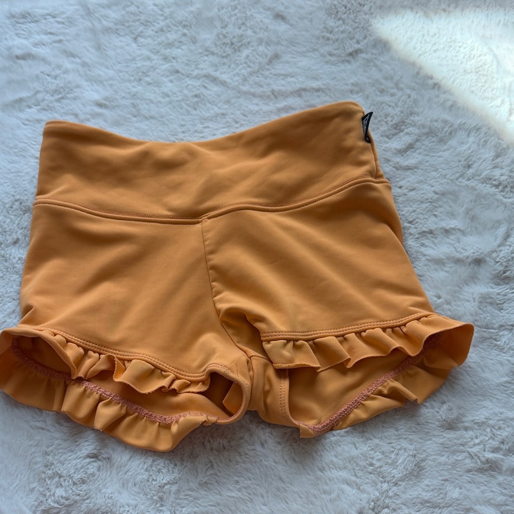 High Waist Ruffled Peach Shorts